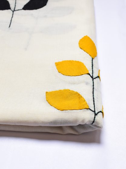 Handmade Cotton Dupatta – 2.5 Meter Applique Patchwork with Leaf Motifs & Golden Border