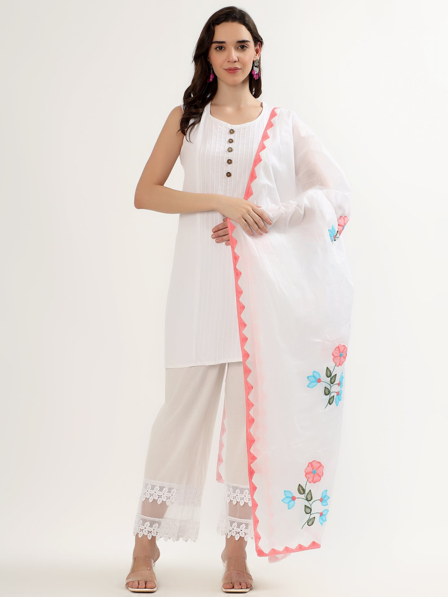 Handmade Women’s Cotton Dupatta – 2.5 Meter Applique Patchwork with Floral Embroidery & Zigzag Borde (WHITE)