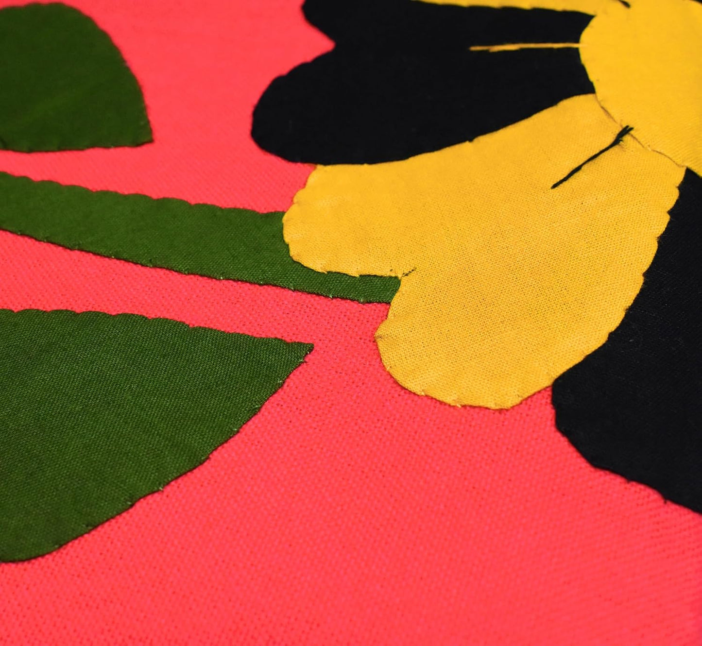 Floral Applique Patchwork Bedsheet Set, King Size Double Bed 90 x 100 Inches, Red with 2 Pillow Covers